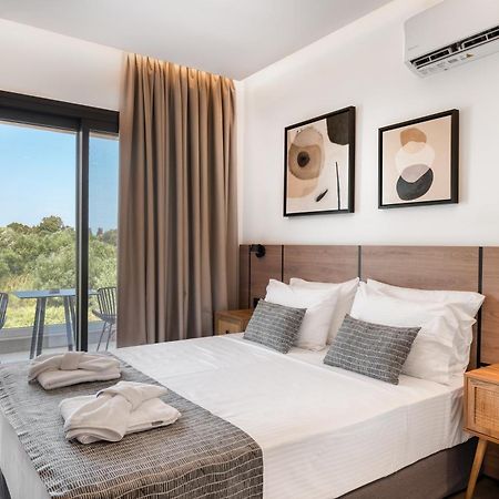 Sezian Boutique Homes And Villas เปรเวซา ภายนอก รูปภาพ