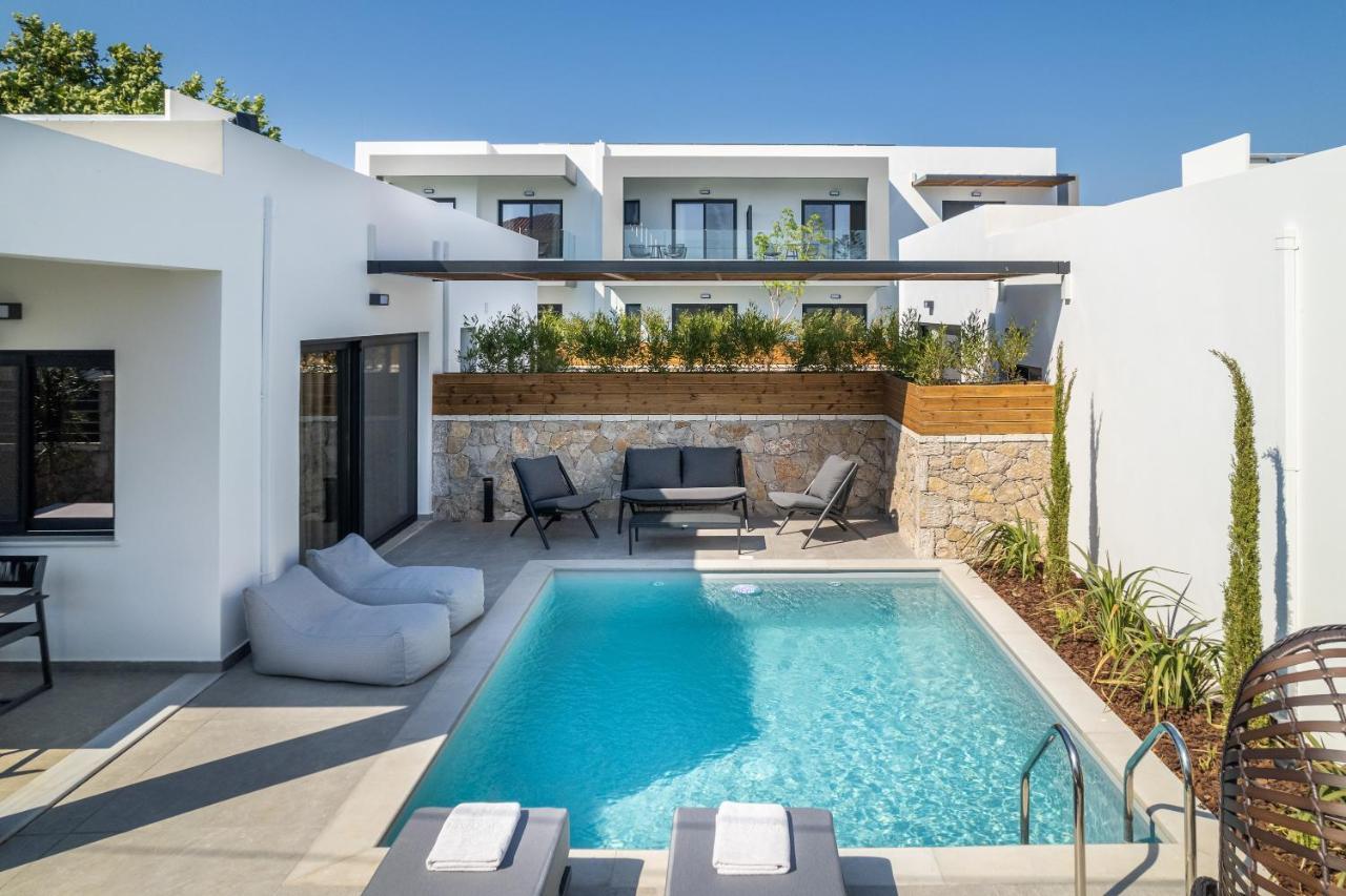 Sezian Boutique Homes And Villas เปรเวซา ภายนอก รูปภาพ