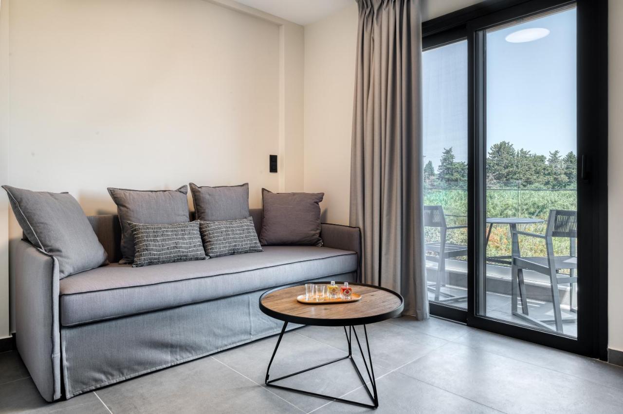 Sezian Boutique Homes And Villas เปรเวซา ภายนอก รูปภาพ