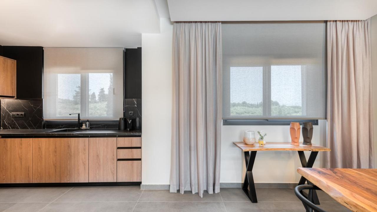 Sezian Boutique Homes And Villas เปรเวซา ภายนอก รูปภาพ