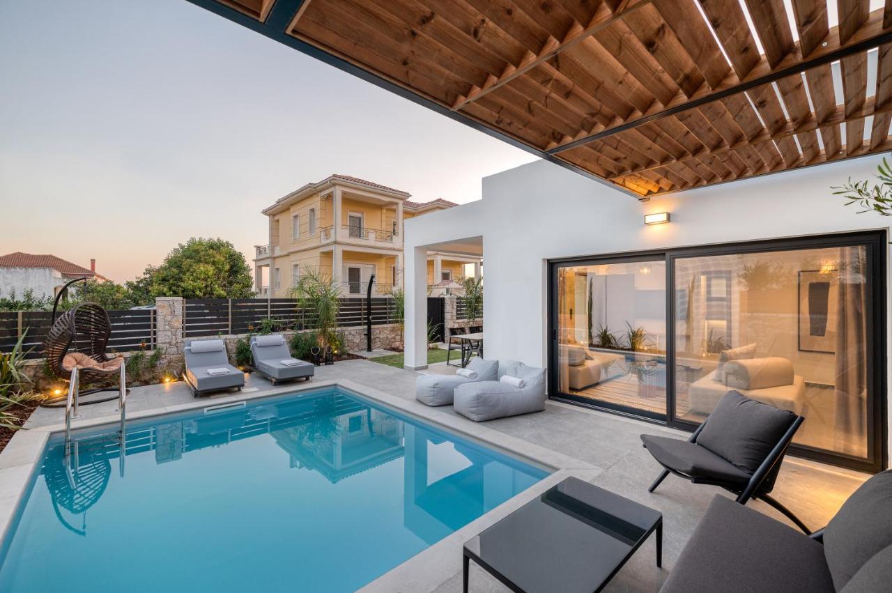 Sezian Boutique Homes And Villas เปรเวซา ภายนอก รูปภาพ