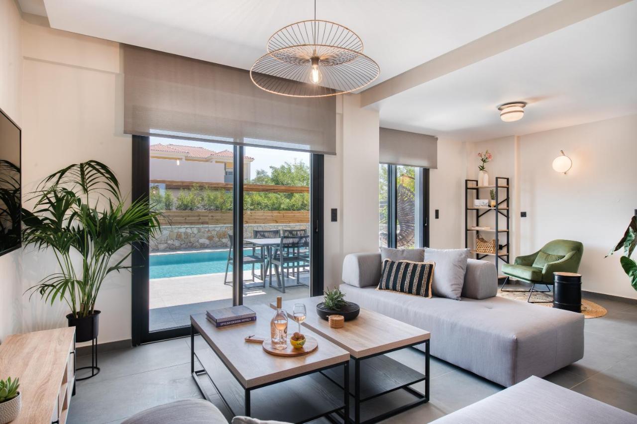 Sezian Boutique Homes And Villas เปรเวซา ภายนอก รูปภาพ