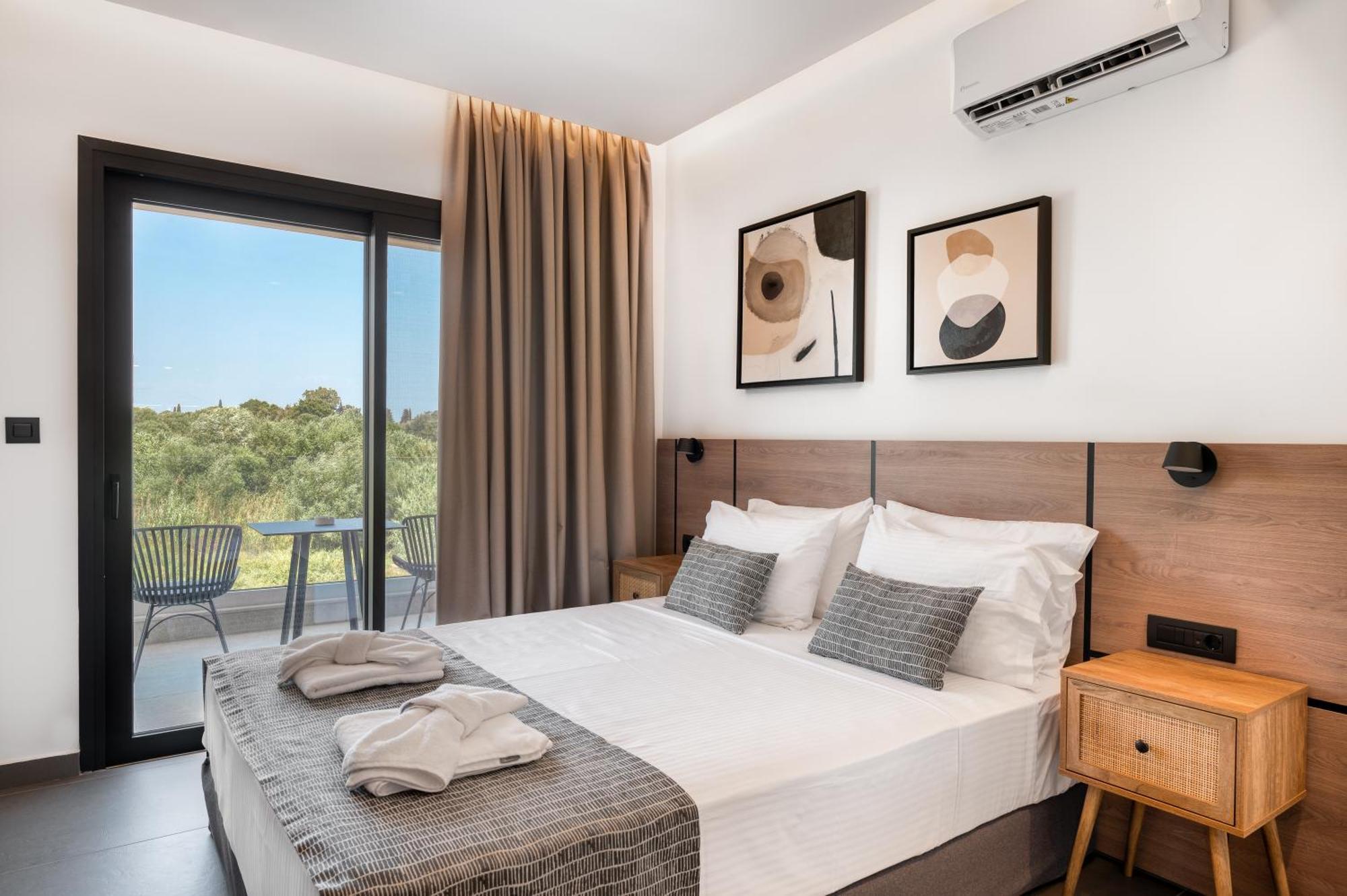 Sezian Boutique Homes And Villas เปรเวซา ภายนอก รูปภาพ